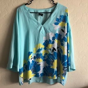 Pretty Floral print top